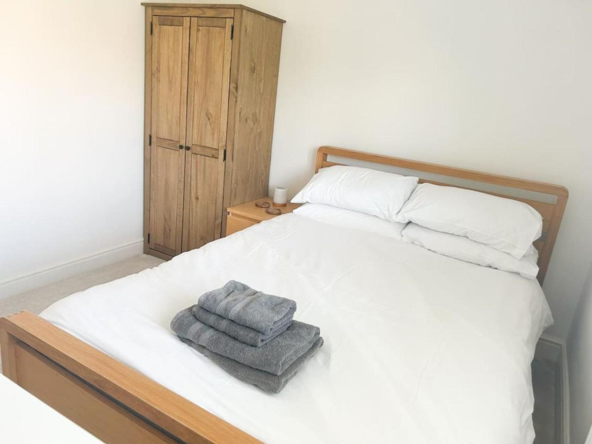 Vila Luxe 5 Bed House In Guildford. Morden Amenities Normandy Exteriér fotografie