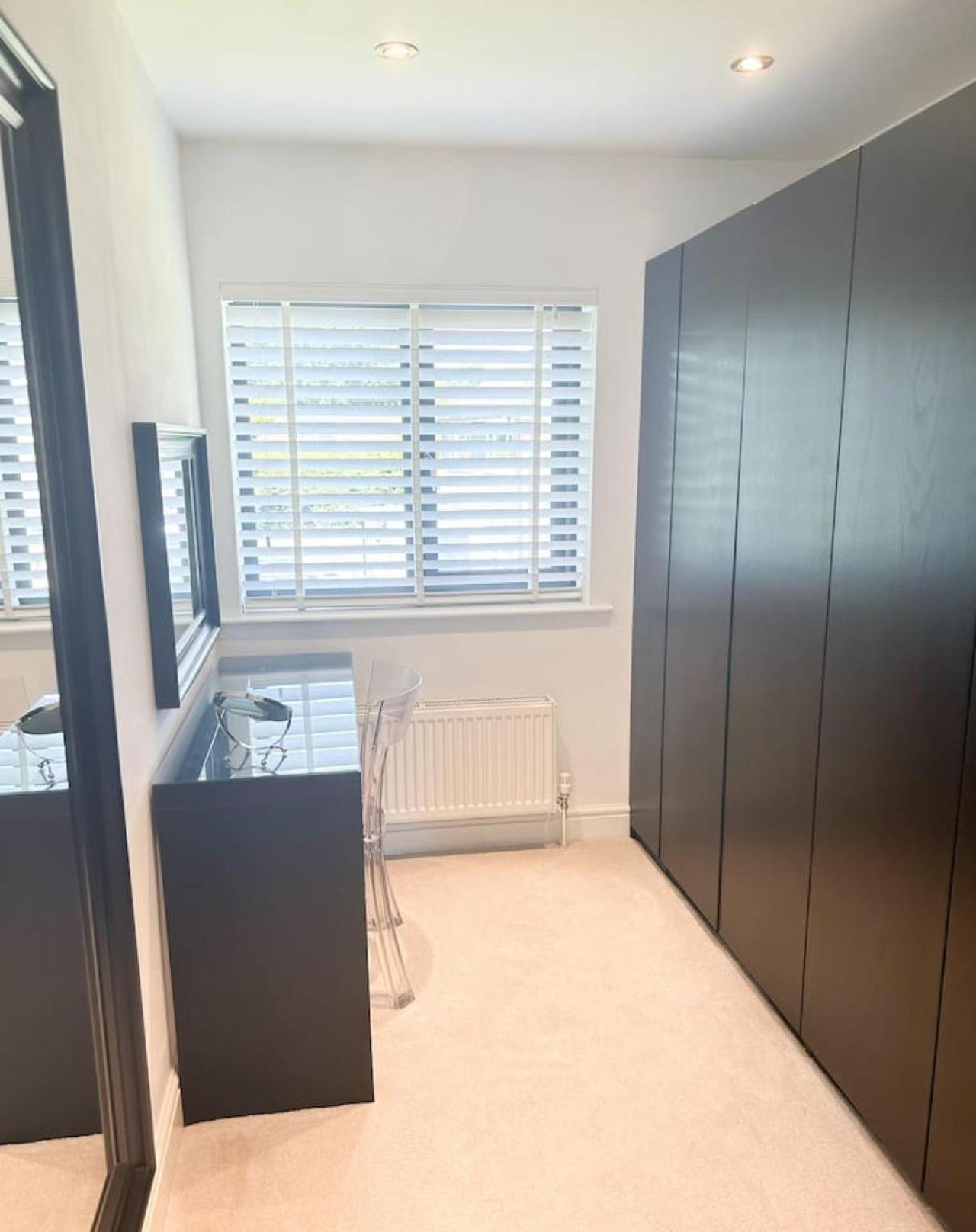 Vila Luxe 5 Bed House In Guildford. Morden Amenities Normandy Exteriér fotografie